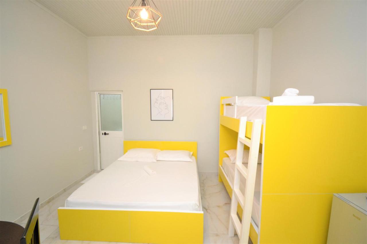 Jonian Central Condos Sarandë Eksteriør billede