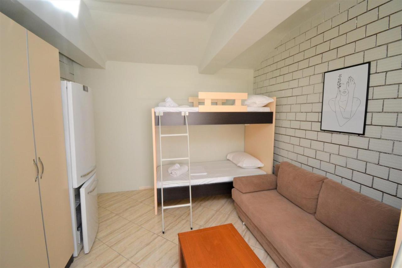 Jonian Central Condos Sarandë Eksteriør billede